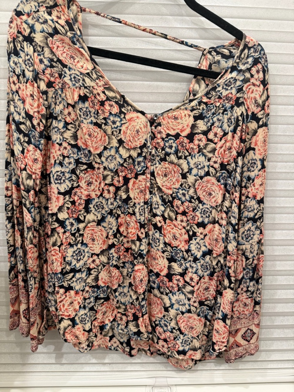Billabong Floral V-Neck Blouse in Navy, Peach and Cream